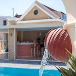Hotel Dorieas